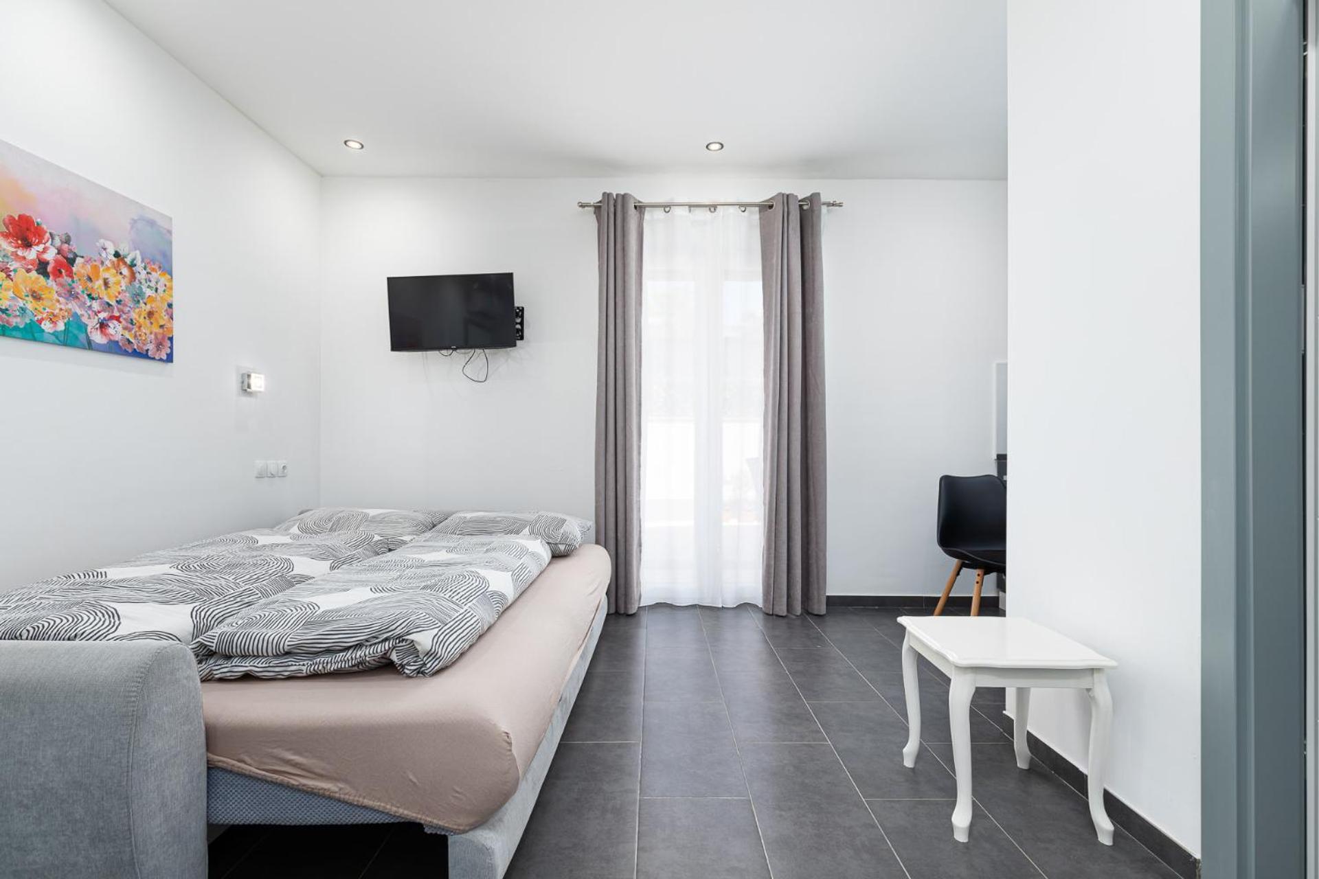 Rooms And Studio Flora Πόρετς Εξωτερικό φωτογραφία