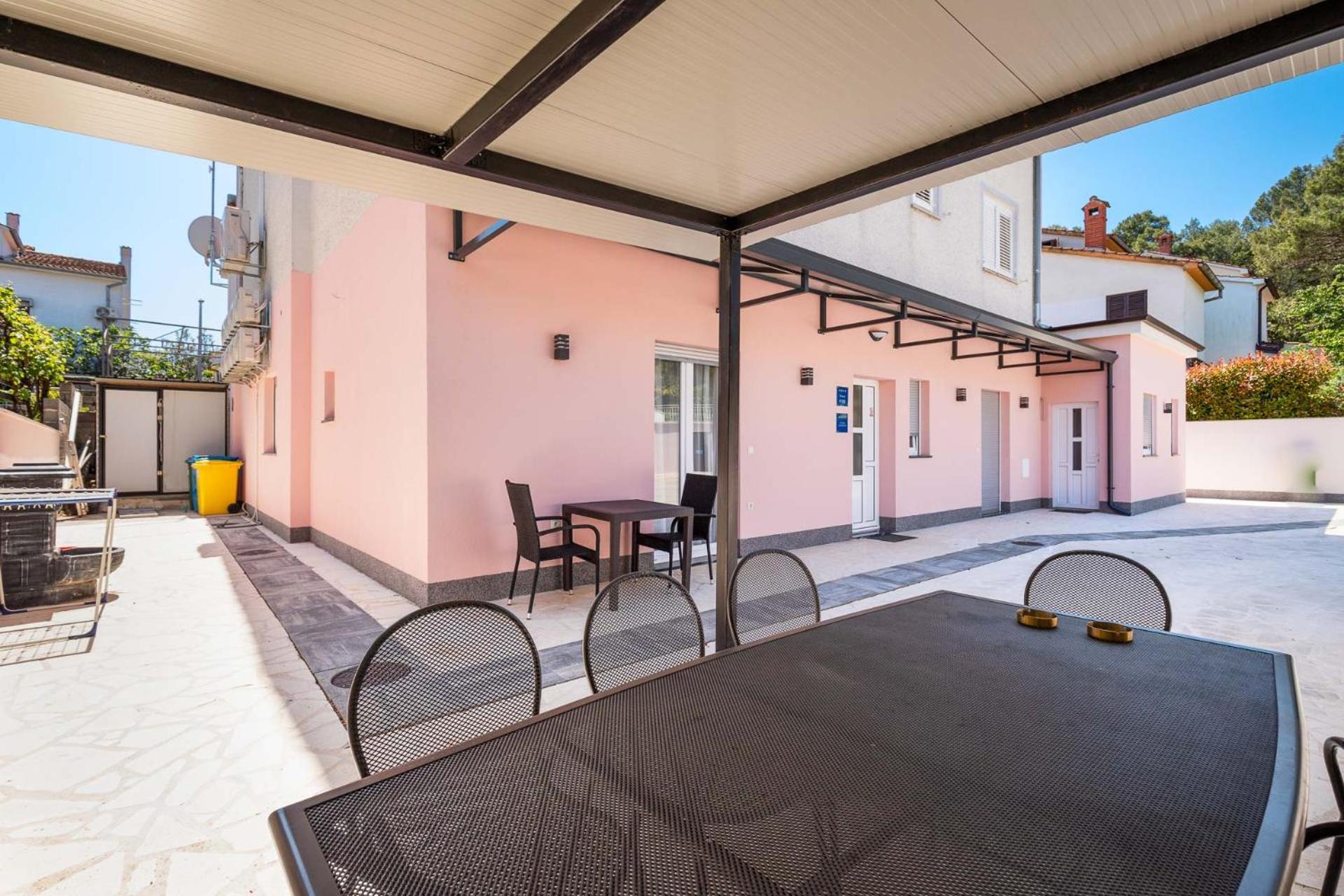 Rooms And Studio Flora Πόρετς Εξωτερικό φωτογραφία